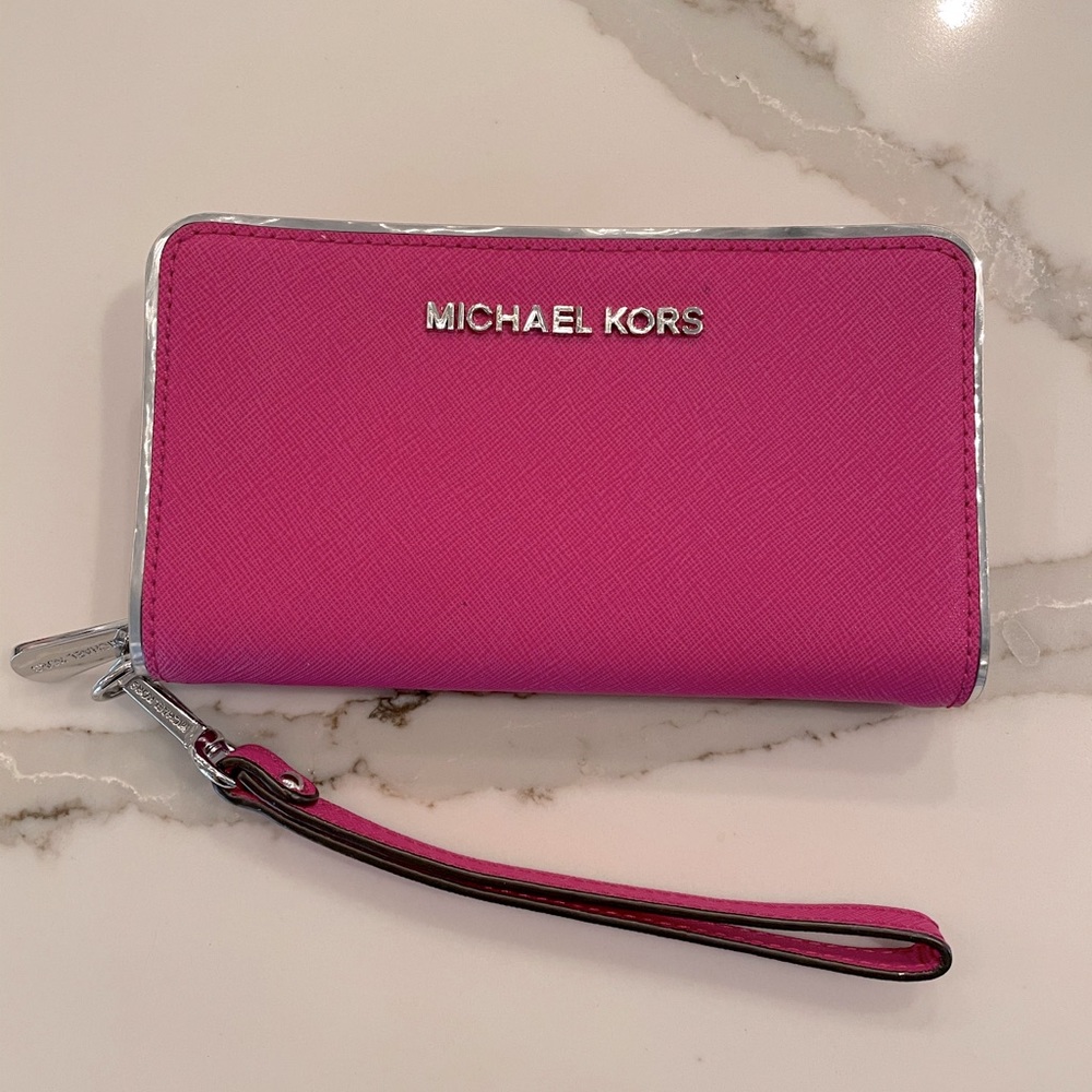 Michael Kors Slim Wristlet Pink